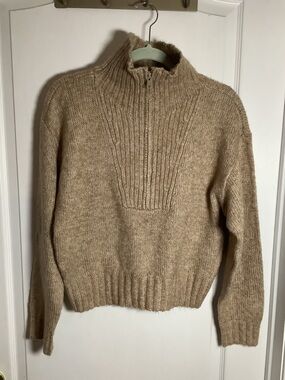 NWT American Eagle Cozy Half-Zip  Sweater — Beige